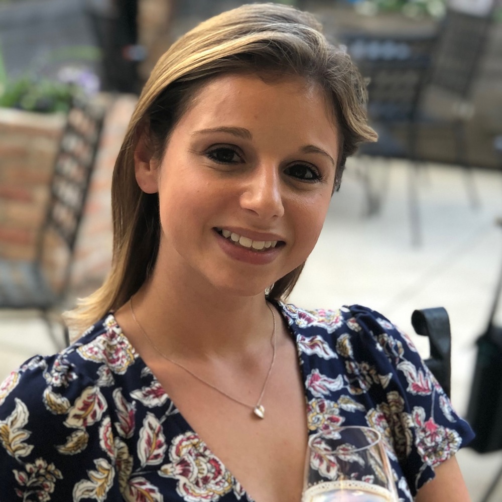 Meet your Posher, Carly